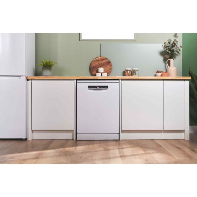 Bosch SMS4EKW06G Dishwasher - White - 13 Place Settings
