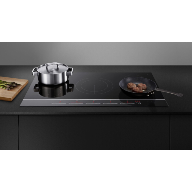 Fisher & Paykel 90cm Induction Hob in Black Glass