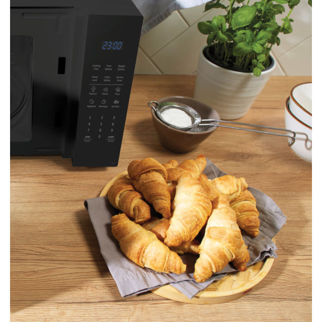 Hisense H25MOBS7HUK 25 Litre Solo Microwave - Black