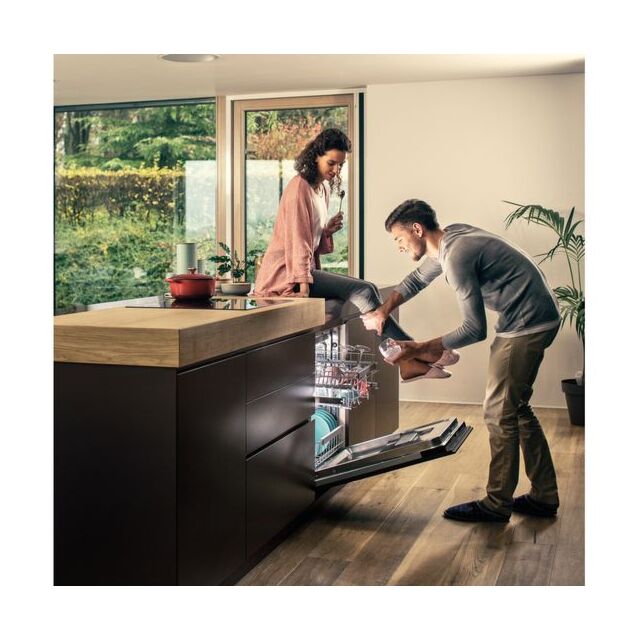 Hisense HV671C60UK Integrated Full Size Dishwasher - White