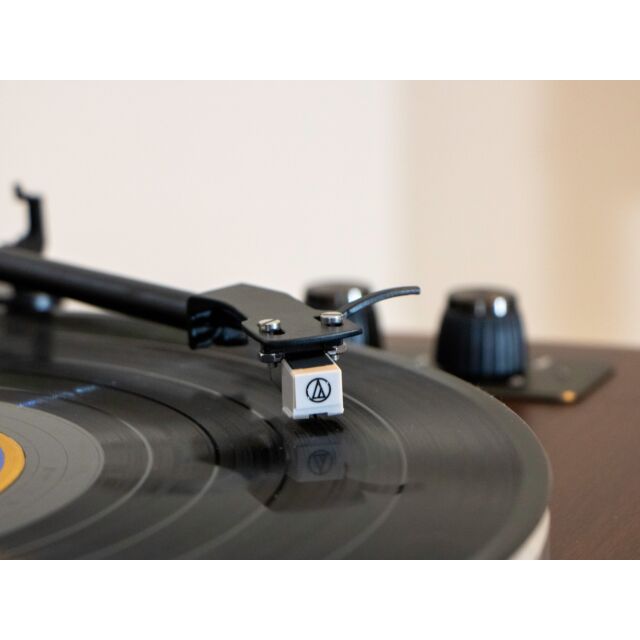 Lenco LS-470WA Turntable with built-in speaker - Dark Walnut