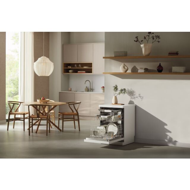Miele G5310 SC WH Active Plus Freestanding Dishwasher